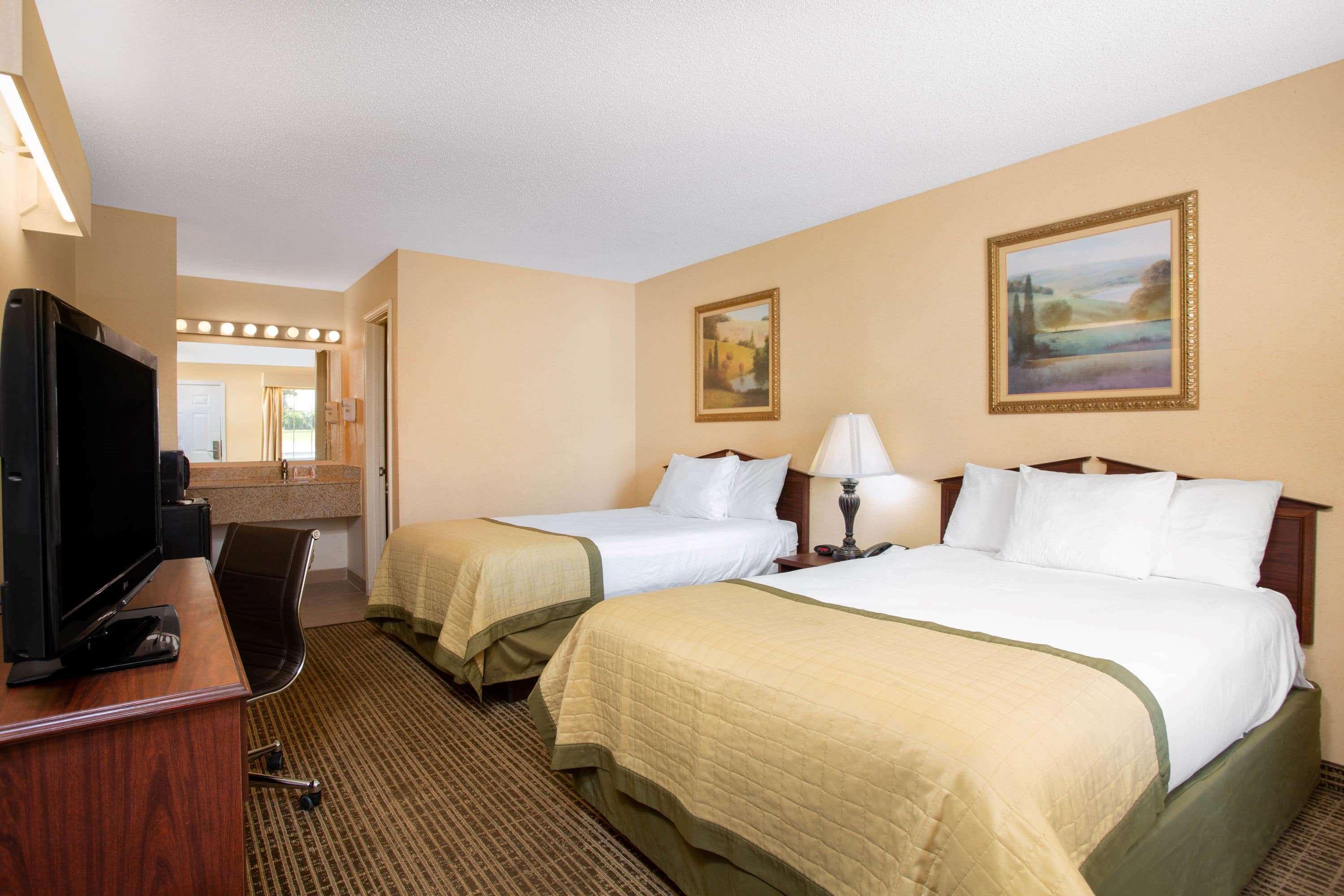 Baymont By Wyndham Easley/Greenville Buitenkant foto